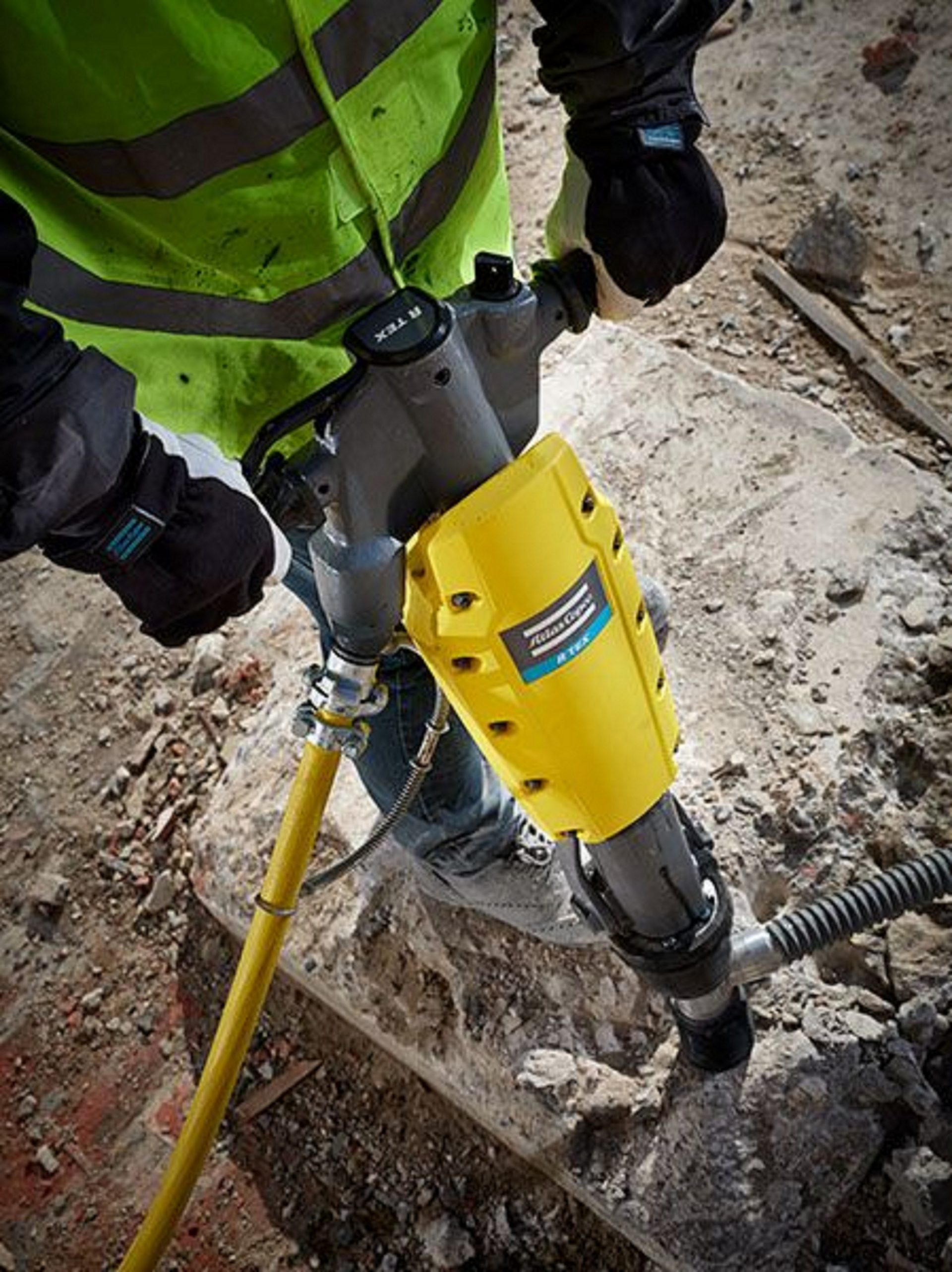 Breaking efficiency and productivity barriers with Atlas Copco ...