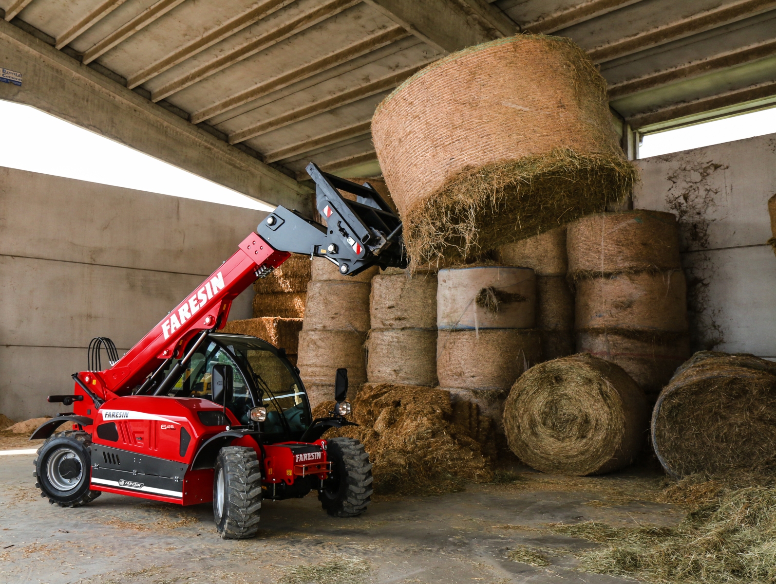 Versatile workhorses: how telehandlers are transforming South African ...