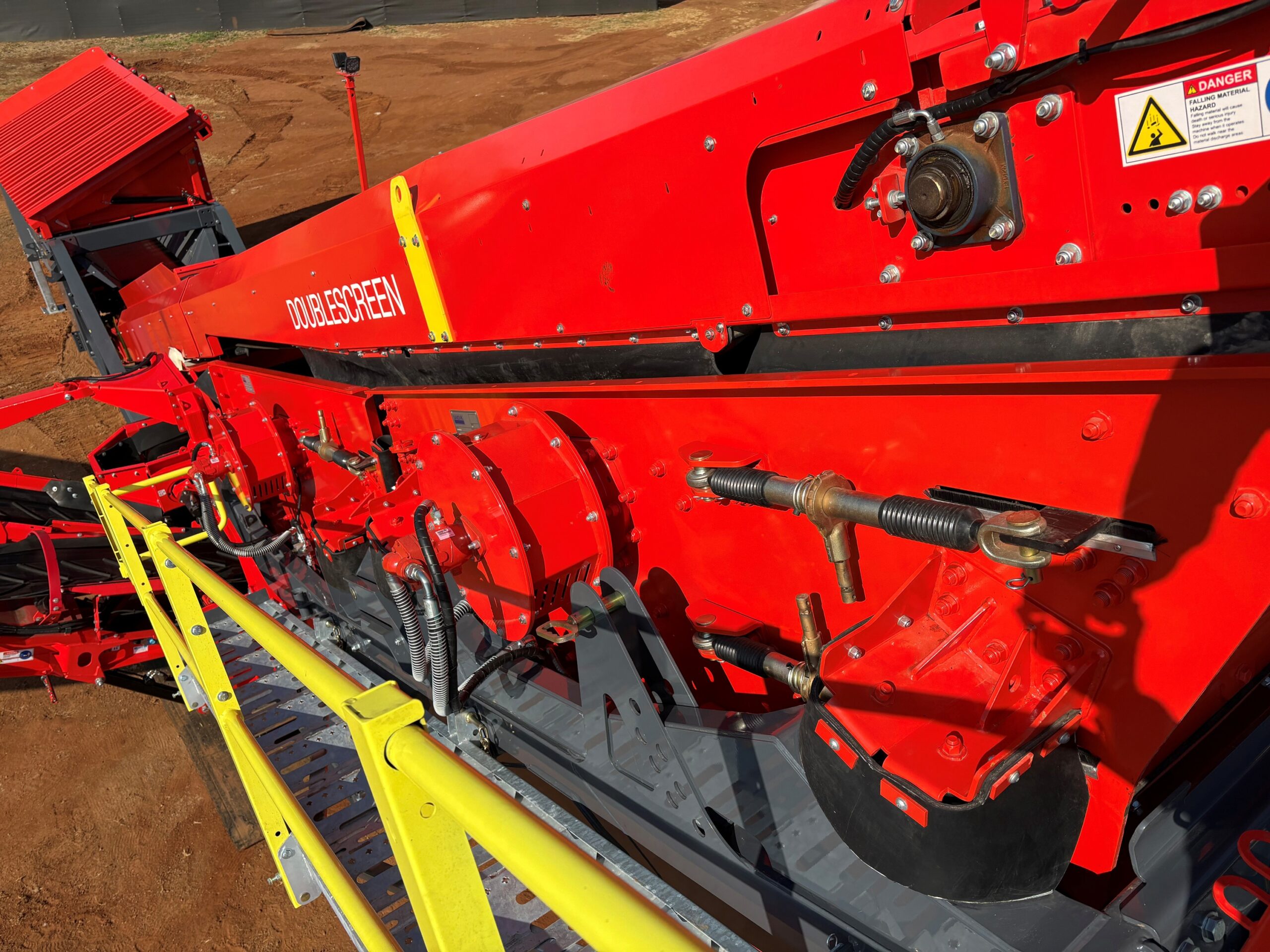 FIRST SANDVIK HYBRID MOBILE MACHINE IN SOUTHERN AFRICA - Sub-Sahara ...