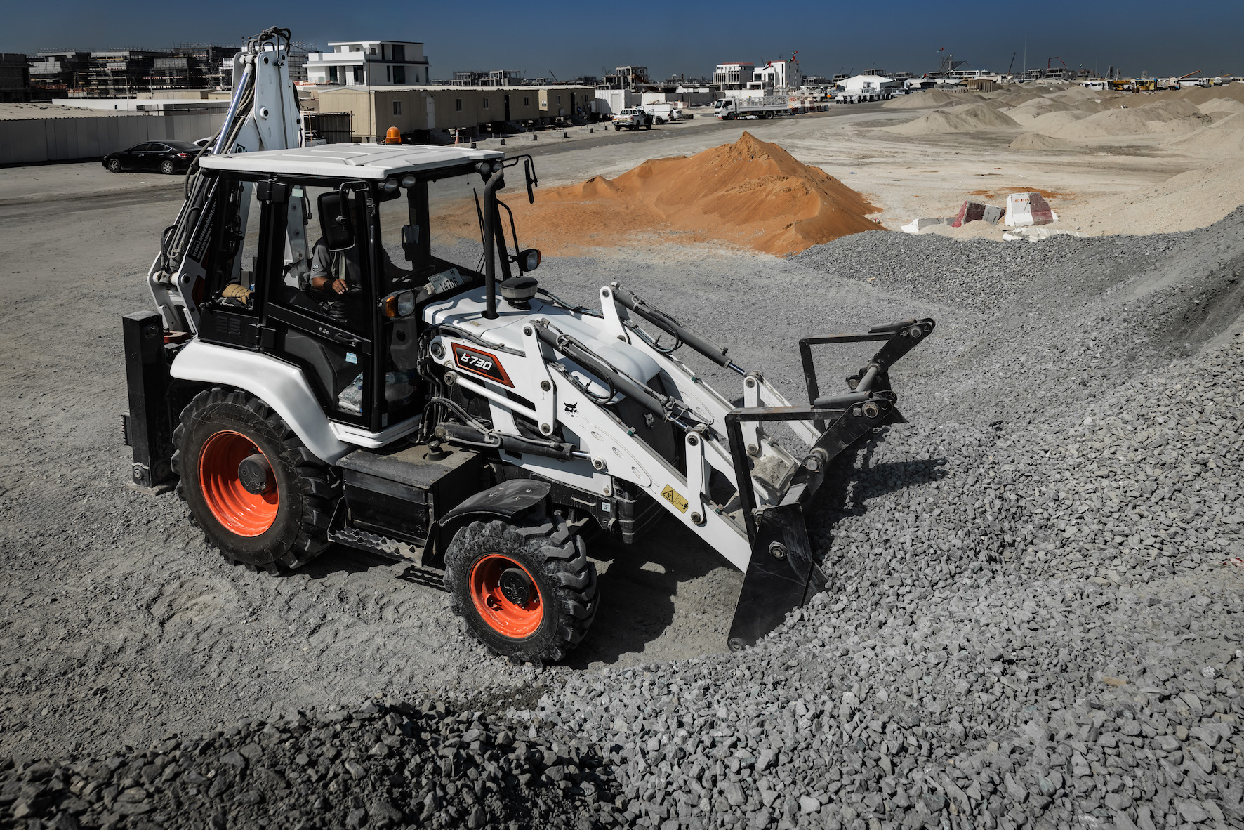 Bobcat Brings AutoShift and Comfort Upgrades to B730 M-Series Backhoe ...
